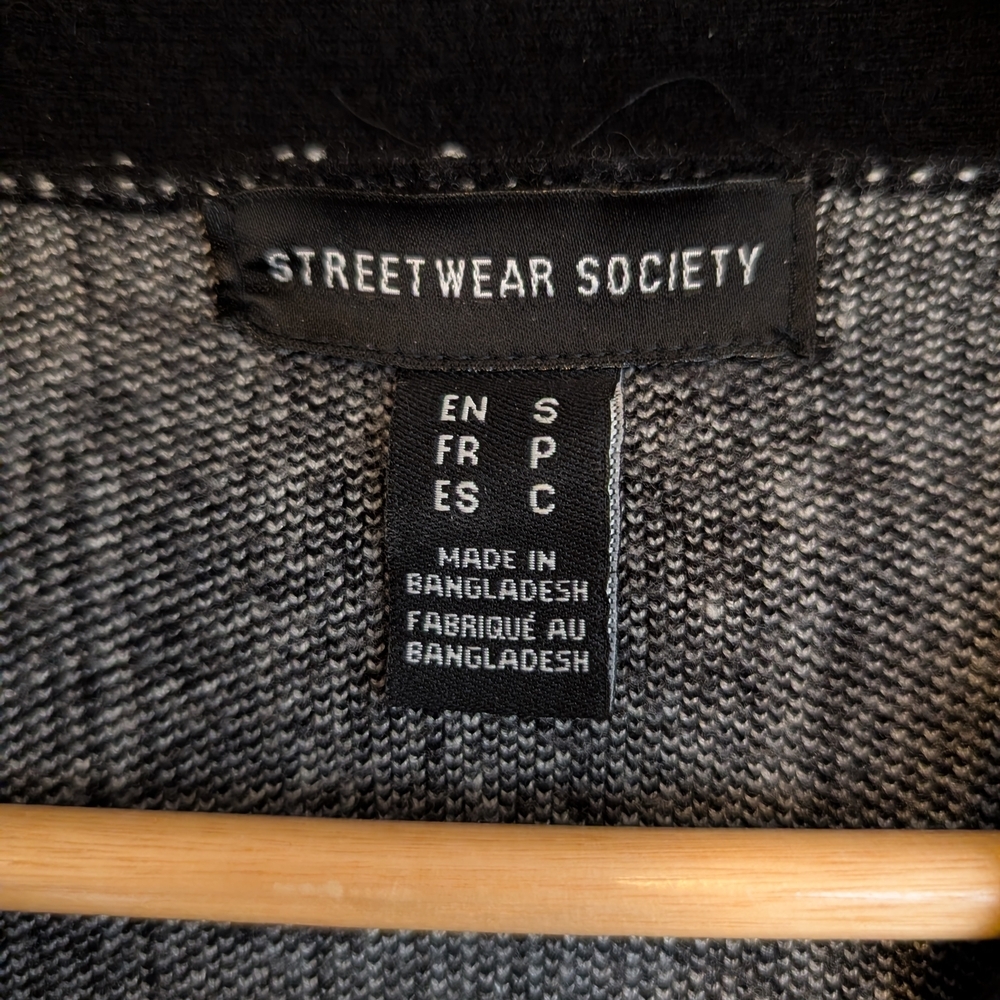 Streetwear Society Black and White Checkered Cardigan - Picture 3 of 3